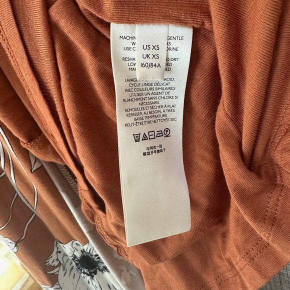 Ruffled Floral Midi Dress - Picture 7 of 9